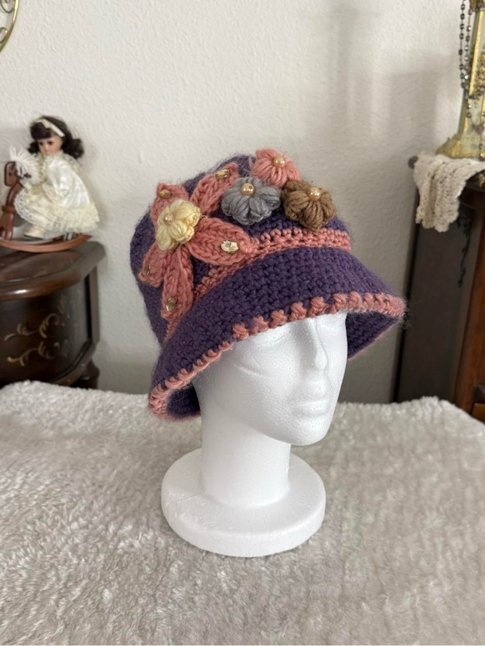 BNWT whimsical fairy grunge quirky crochet floral hat
